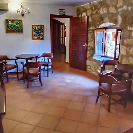 Tugasa La Hotel