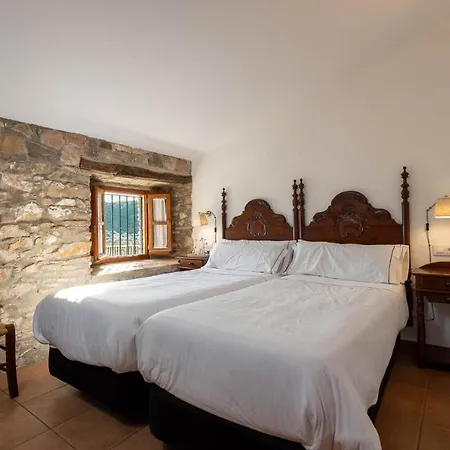 Tugasa Y Rurales La Hotel