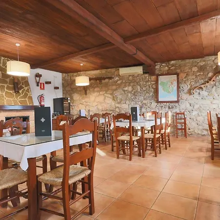 Tugasa La Hotel
