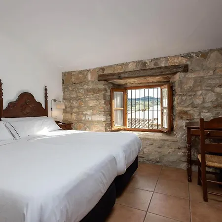 Hotel Tugasa Y Rurales La