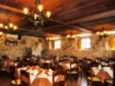 Tugasa Y Rurales La Hotel 2*